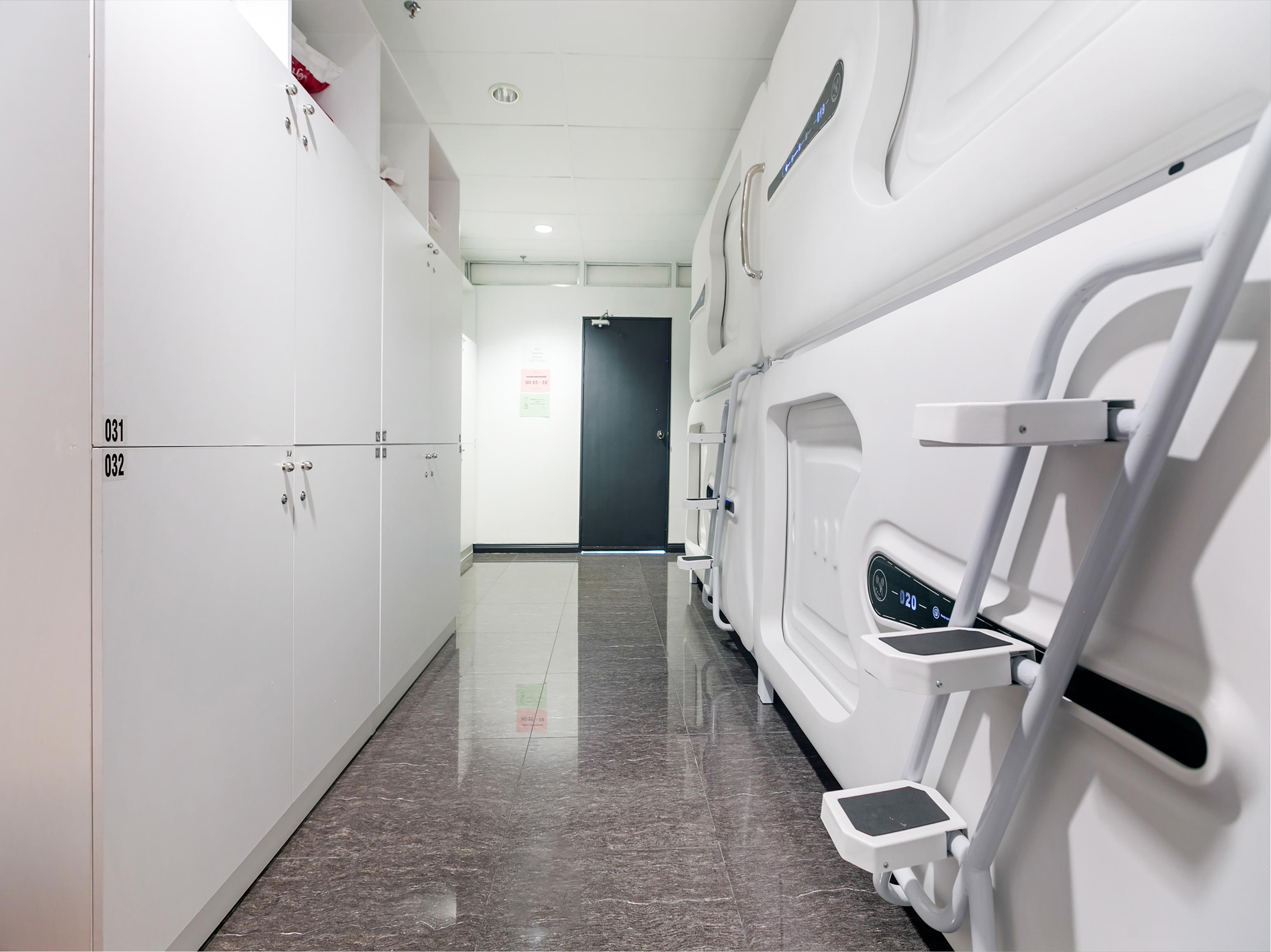 Spot On 89726 Capsule Inn Kota Kinabalu Zewnętrze zdjęcie