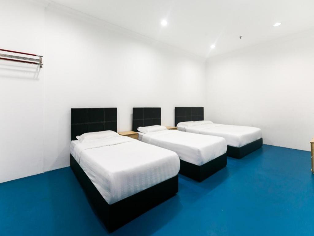 Spot On 89726 Capsule Inn Kota Kinabalu Zewnętrze zdjęcie