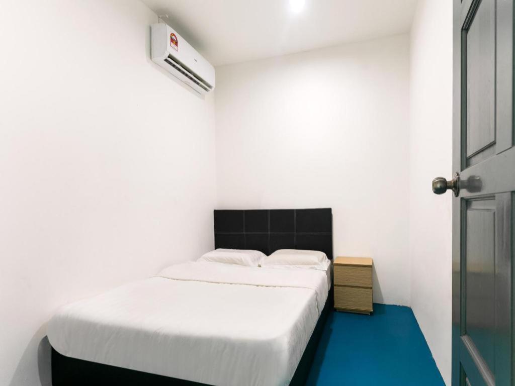 Spot On 89726 Capsule Inn Kota Kinabalu Zewnętrze zdjęcie