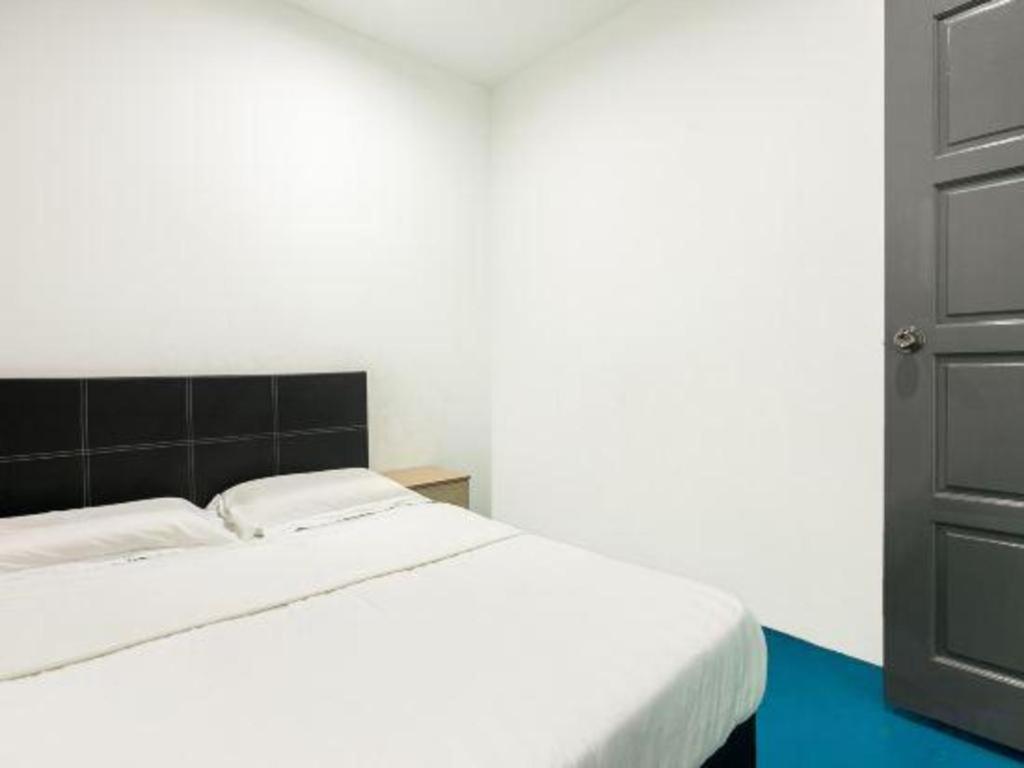 Spot On 89726 Capsule Inn Kota Kinabalu Zewnętrze zdjęcie