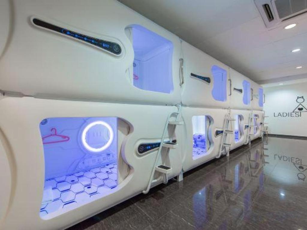 Spot On 89726 Capsule Inn Kota Kinabalu Zewnętrze zdjęcie