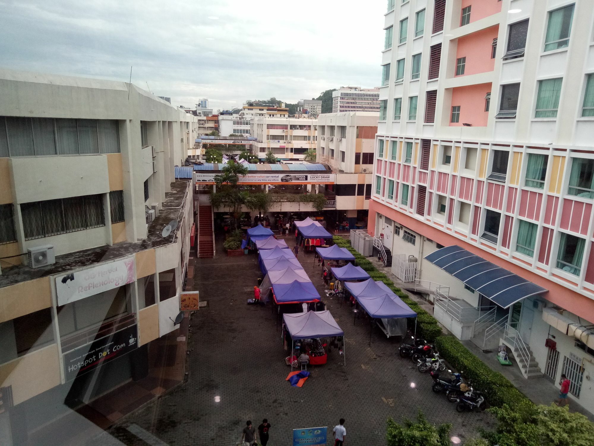Spot On 89726 Capsule Inn Kota Kinabalu Zewnętrze zdjęcie